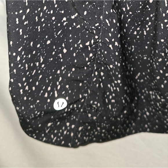 Lululemon Go The Distance Lightweight Vest, Size 6. - Picture 7 of 10